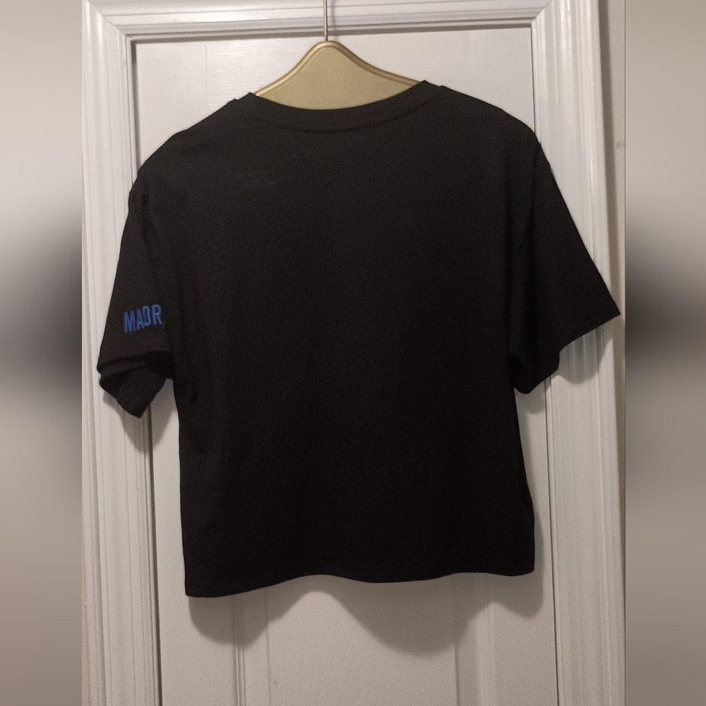Organic Collective Mardrid Cropped Style Embroidered Top L - Picture 2 of 7